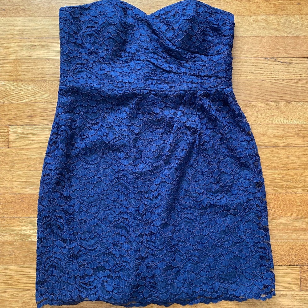 Navy Blue Lace Knee Length Strapless Bridesmaid Dress